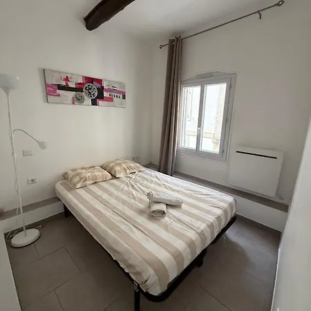 Apartment Les Carmes 1 G Pour 2 Pers - Joli Meuble Et Wi-fi